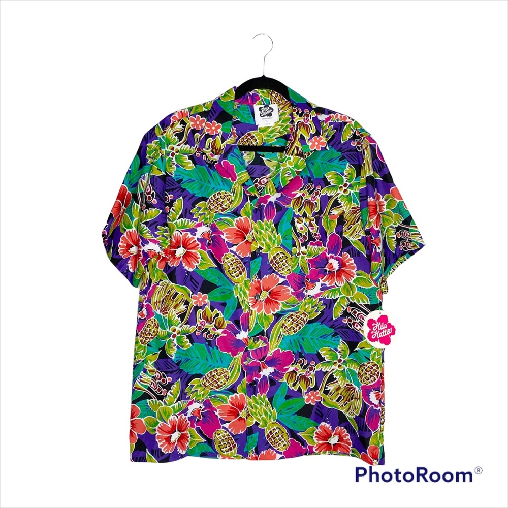 NWT Hilo Hattie Men’s Short Sleeve Size Large